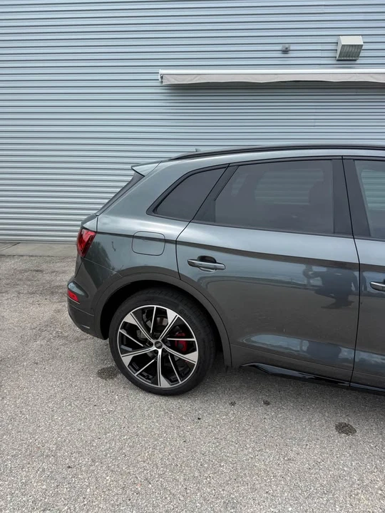 2023 Audi FY SQ5 - Image 10 of 20