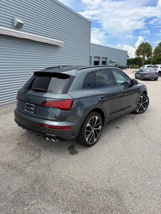 2023 Audi FY SQ5 - Image 11 of 20