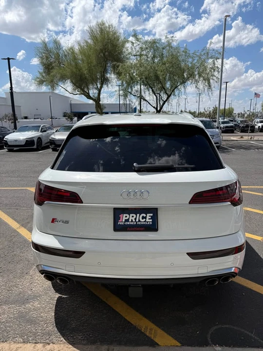 2023 Audi FY SQ5 - Image 12 of 17