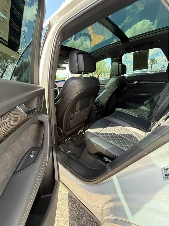2023 Audi FY SQ5 - Image 10 of 17