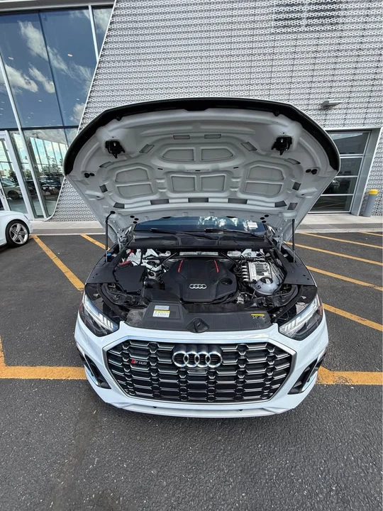 2023 Audi FY SQ5 - Image 3 of 17