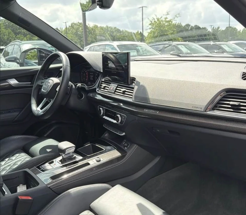 2023 Audi FY SQ5 - Image 8 of 9