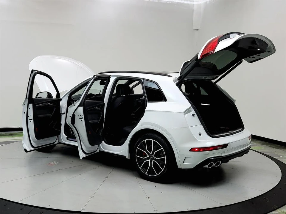 2023 Audi FY SQ5 - Image 12 of 12