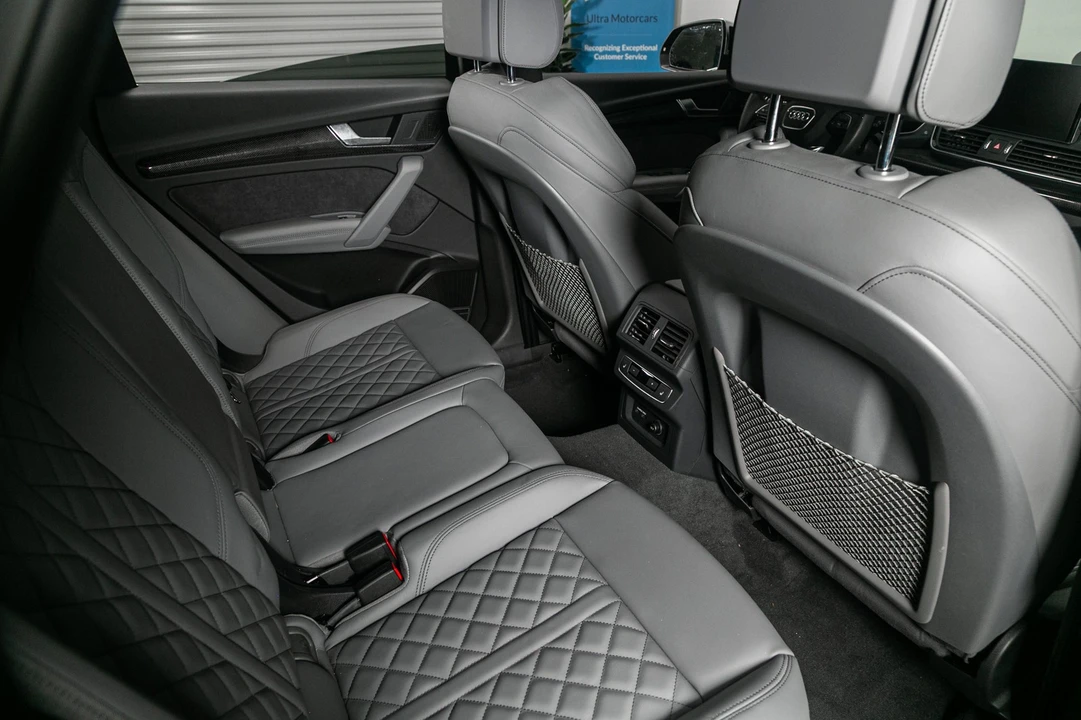 2023 Audi FY SQ5 - Image 10 of 21