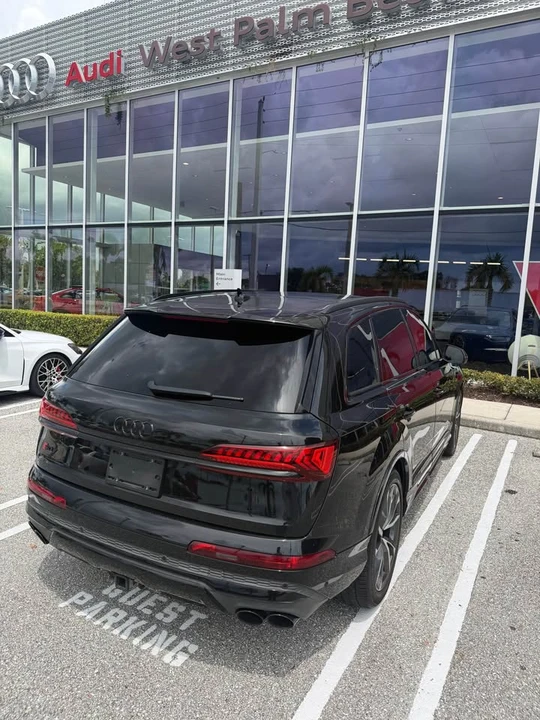 2023 Audi SQ7 - Image 3 of 3