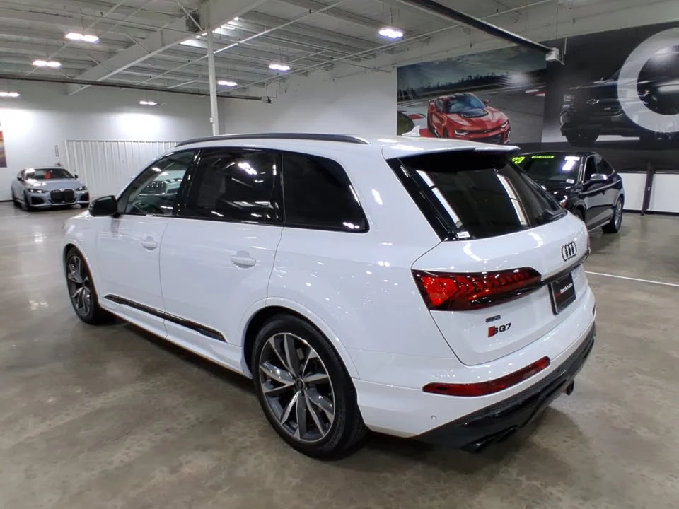 2023 Audi SQ7 - Image 8 of 19