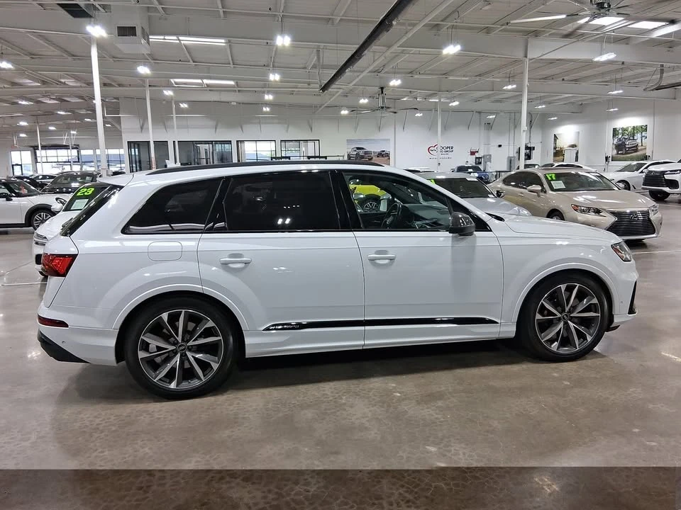 2023 Audi SQ7 - Image 5 of 19