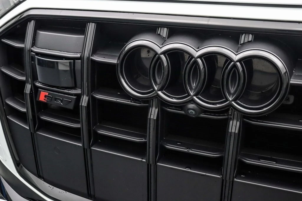 2023 Audi SQ7 - Image 12 of 21