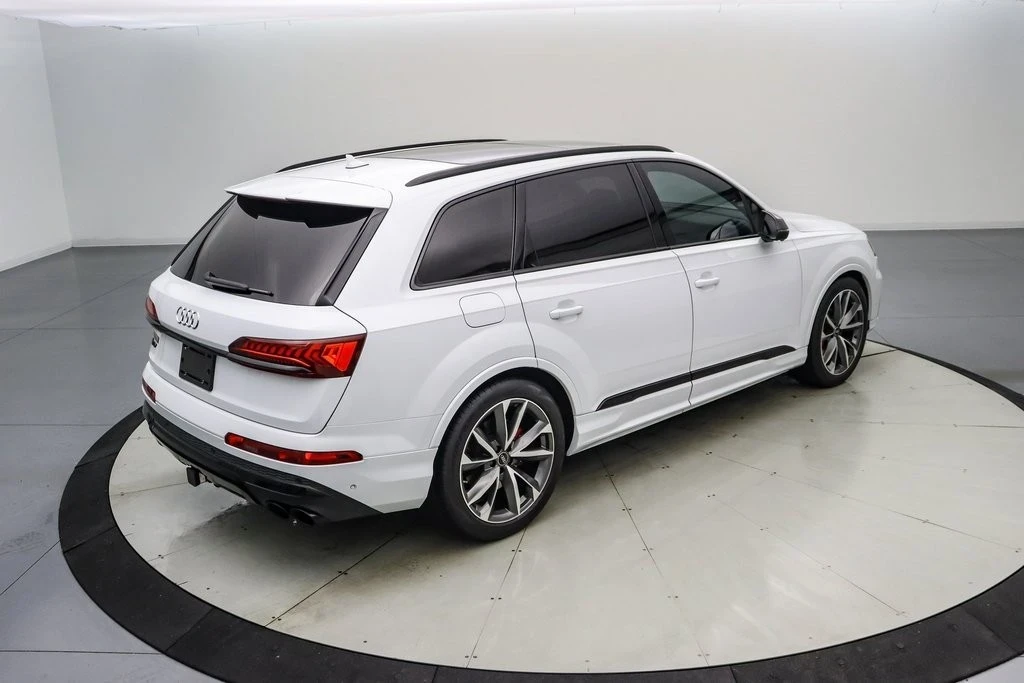 2023 Audi SQ7 - Image 5 of 21