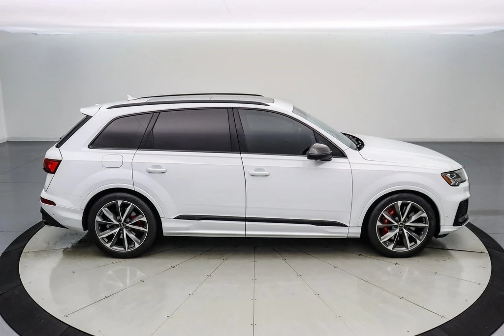 2023 Audi SQ7 - Image 4 of 21