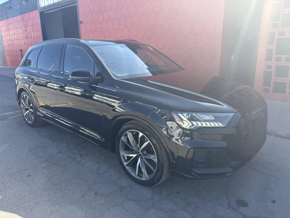 2023 Audi SQ7 - Image 2 of 13