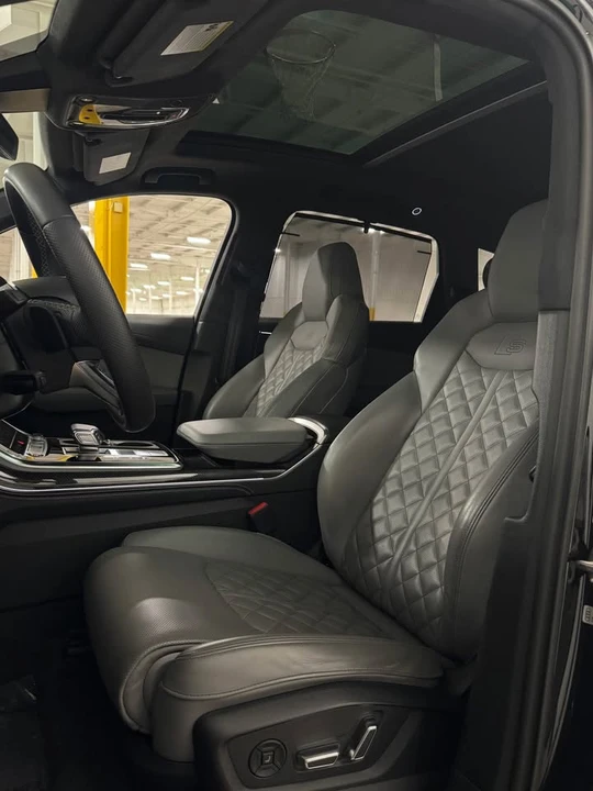 2023 Audi SQ7 - Image 7 of 11