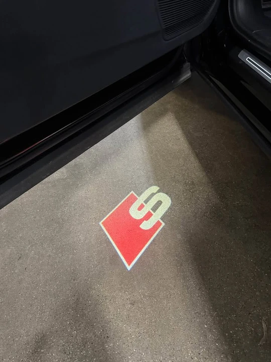 2023 Audi SQ7 - Image 10 of 11