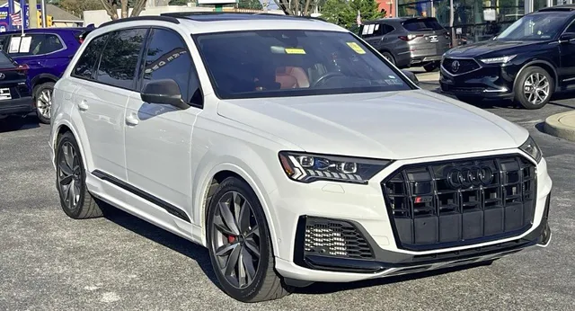 2023 Audi SQ7 Prestige