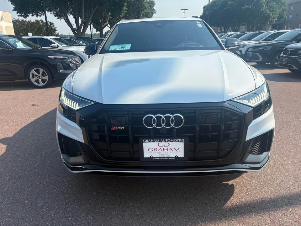 2023 Audi SQ8 - Image 3 of 19