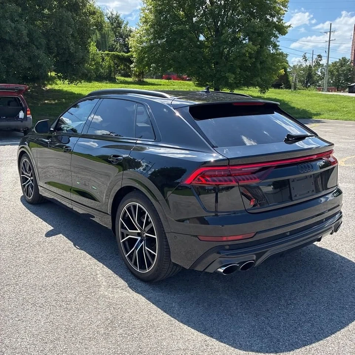 2023 Audi SQ8 - Image 3 of 9