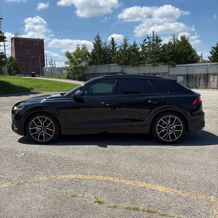 2023 Audi SQ8 - Image 8 of 9