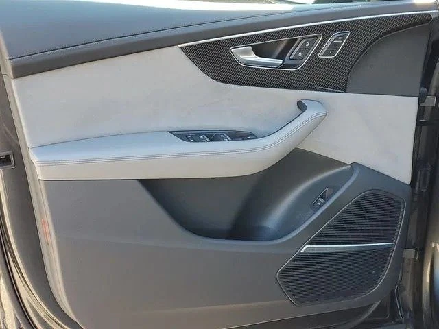 2023 Audi SQ8 - Image 5 of 20