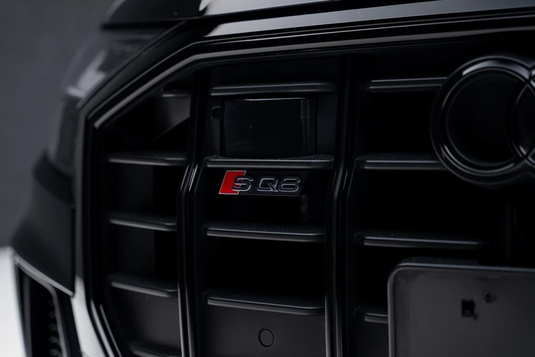 2023 Audi SQ8 - Image 14 of 21