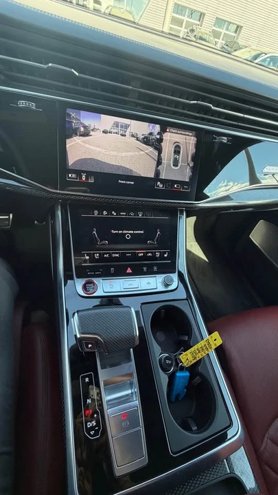 2023 Audi SQ8 - Image 12 of 15