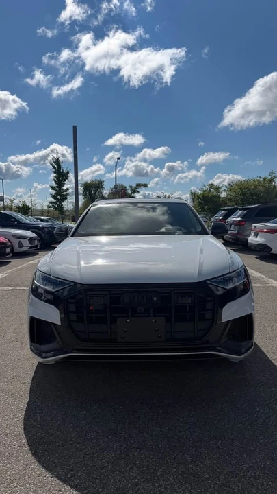 2023 Audi SQ8 - Image 2 of 15