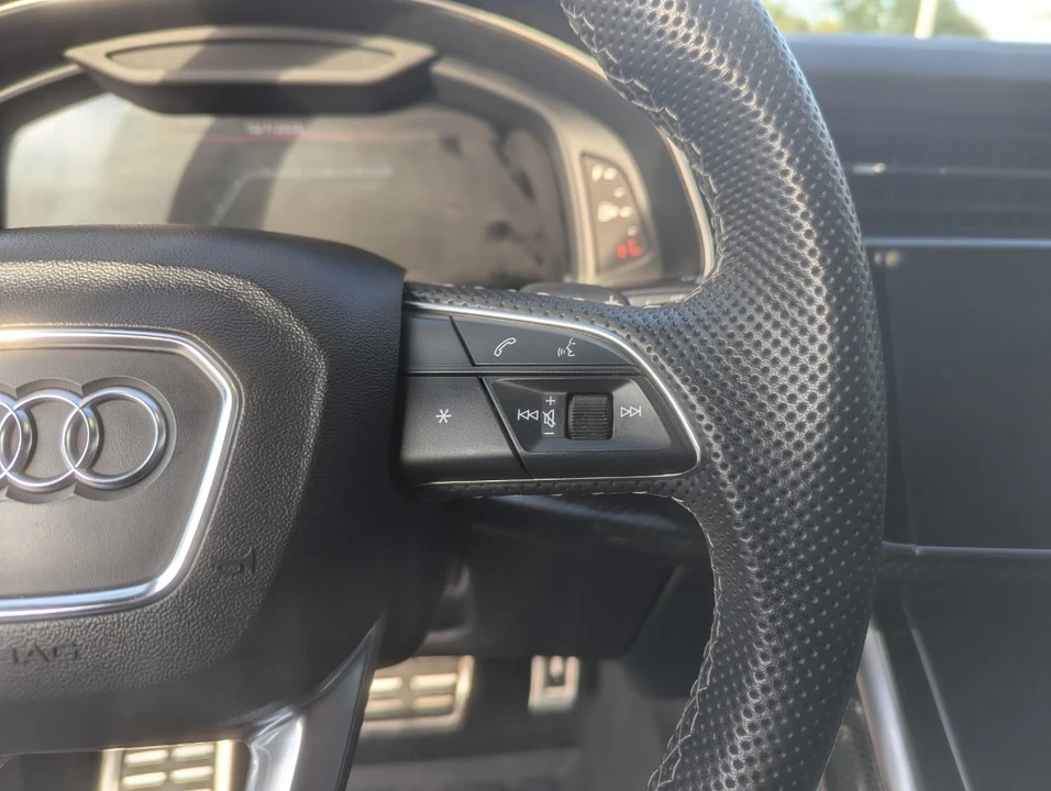 2023 Audi SQ8 - Image 17 of 21