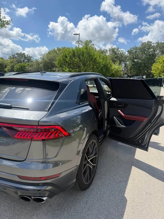 2023 Audi SQ8 - Image 8 of 8