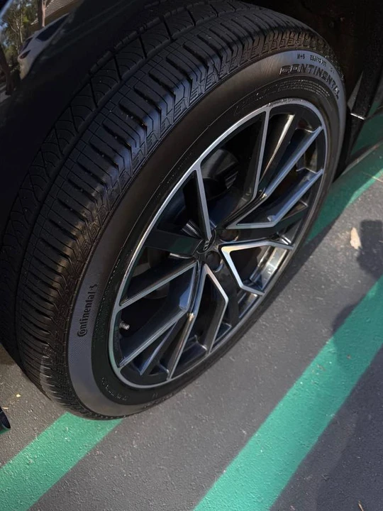 2023 Audi SQ8 - Image 14 of 14