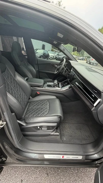 2023 Audi SQ8 - Image 14 of 19