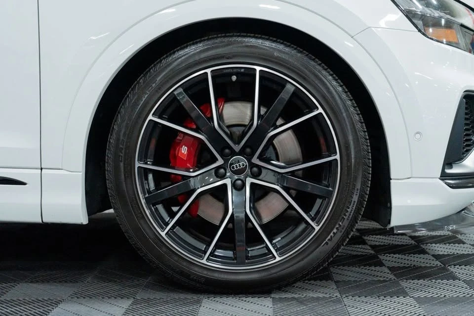 2023 Audi SQ8 - Image 14 of 20