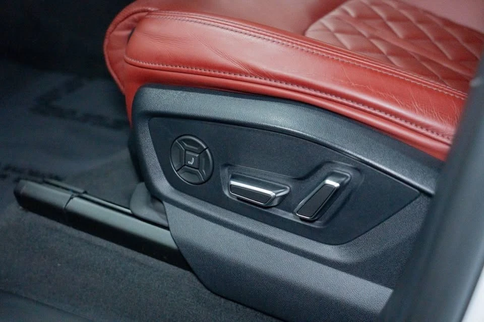 2023 Audi SQ8 - Image 19 of 20