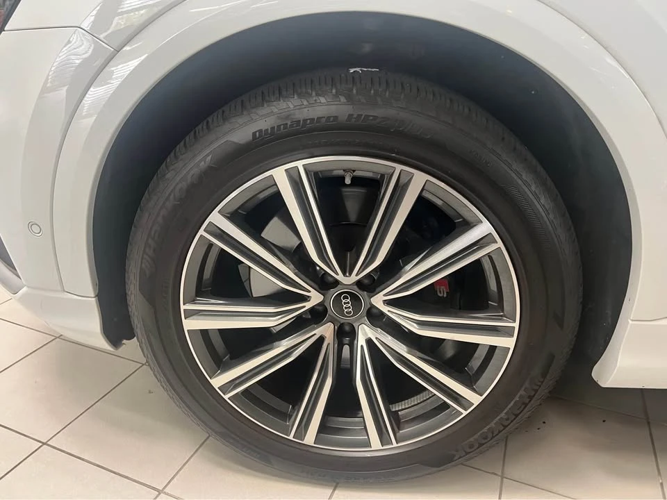 2023 Audi SQ8 - Image 4 of 8