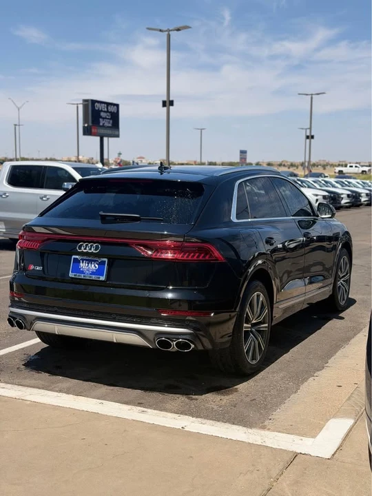 2023 Audi SQ8 - Image 5 of 18