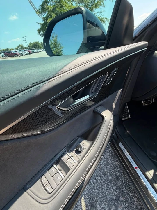 2023 Audi SQ8 - Image 11 of 15