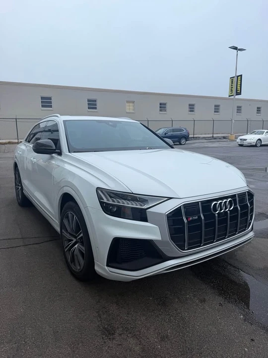 2023 Audi SQ8 - Image 2 of 10