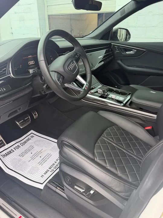 2023 Audi SQ8 - Image 6 of 10