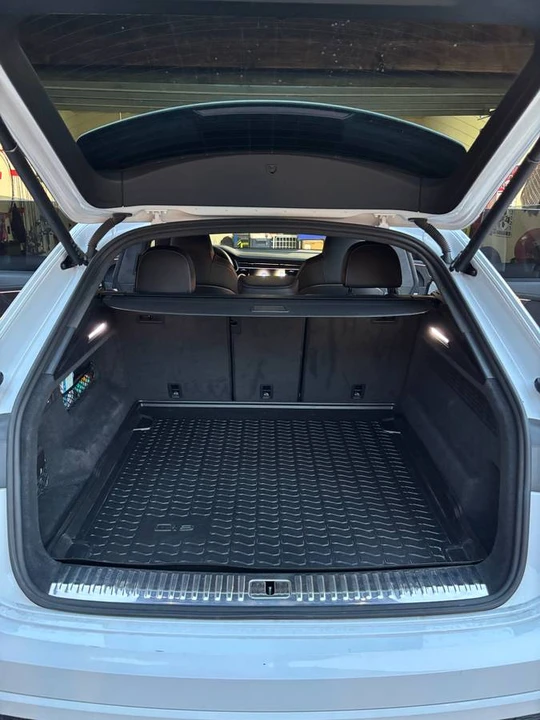 2023 Audi SQ8 - Image 11 of 20