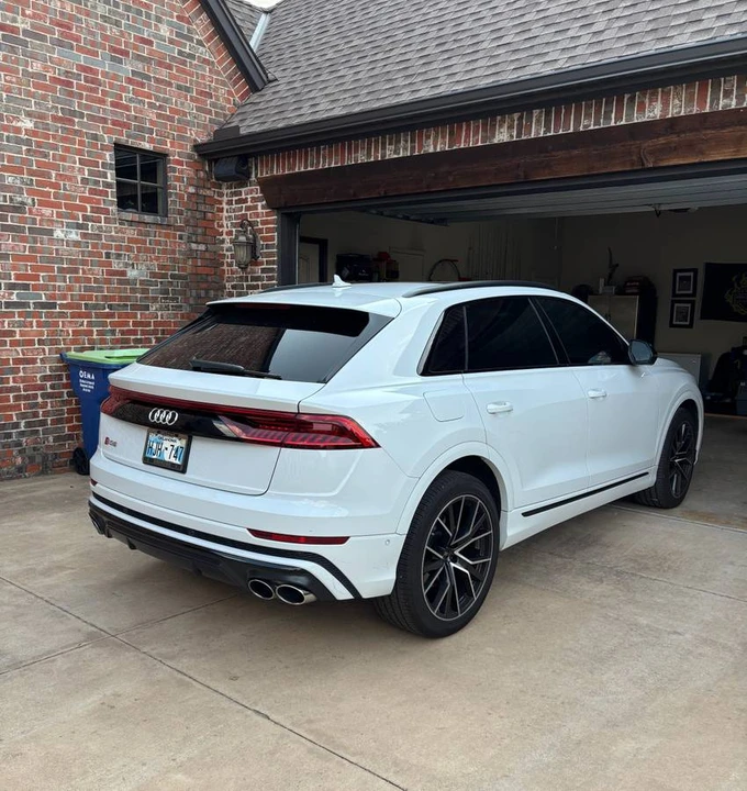 2023 Audi SQ8 - Image 8 of 20