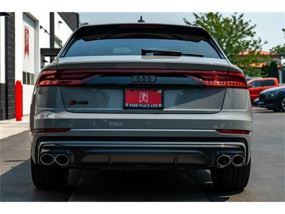 2023 Audi SQ8 - Image 26 of 31