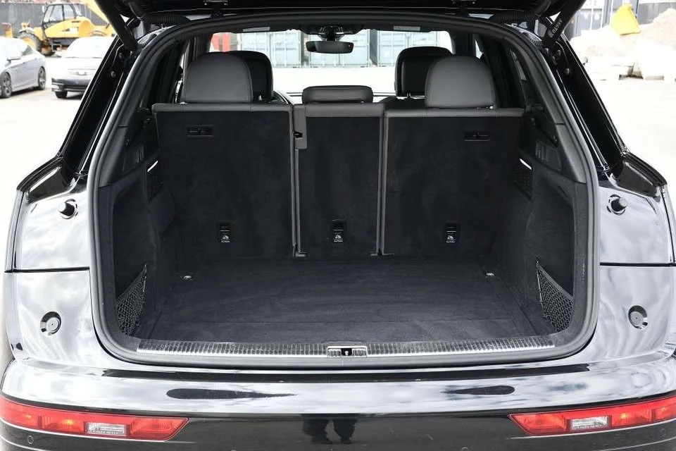 2023 Audi FY SQ5 - Image 9 of 20