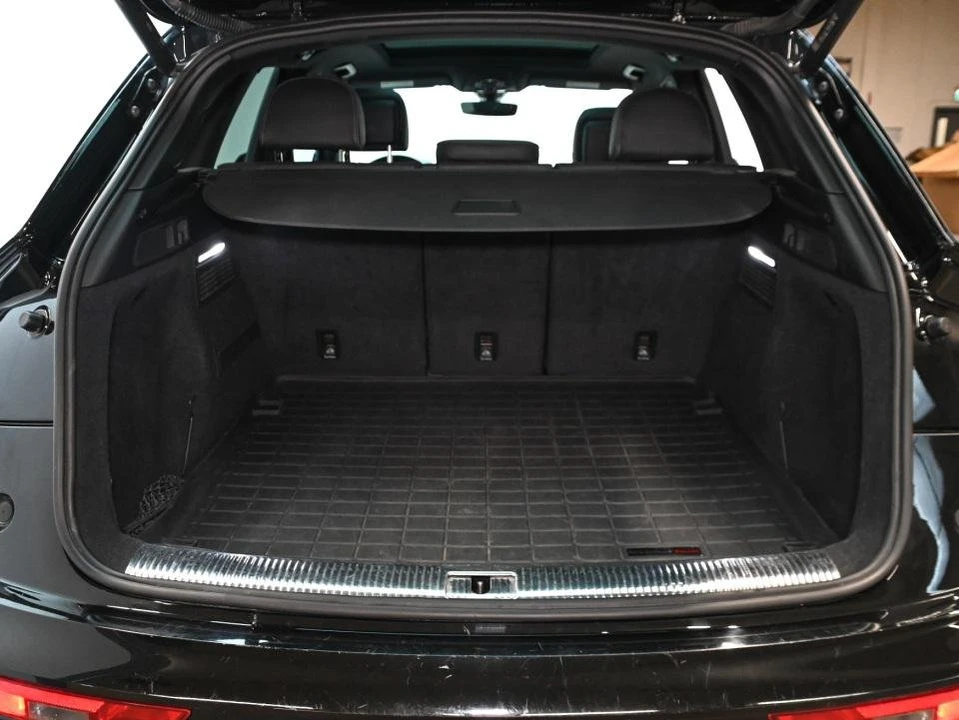 2023 Audi FY SQ5 - Image 10 of 20