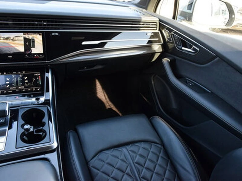 2023 Audi SQ7 - Image 13 of 20