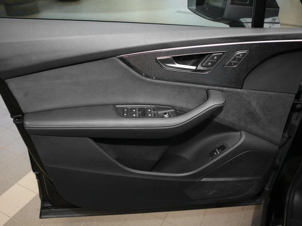 2023 Audi SQ7 - Image 16 of 20