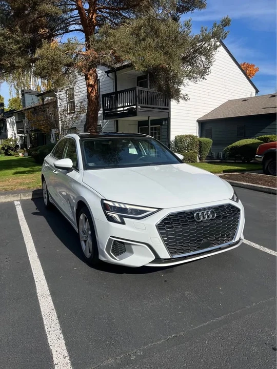 2023 Audi 8Y A3 - Image 2 of 10