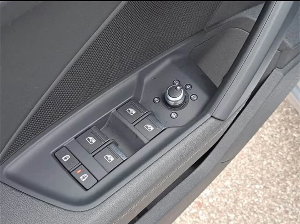 2023 Audi 8Y A3 - Image 13 of 18
