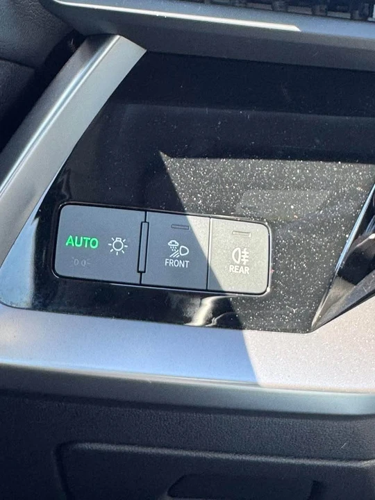 2023 Audi 8Y A3 - Image 15 of 19