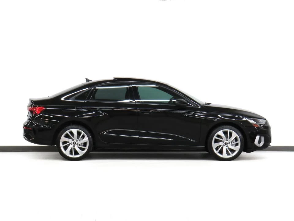 2023 Audi 8Y A3 - Image 3 of 18