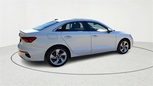 2023 Audi 8Y A3 - Image 4 of 11
