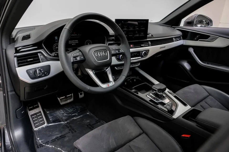 2023 Audi B9 A4 - Image 3 of 19
