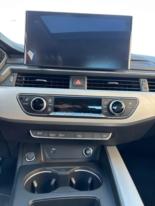 2023 Audi B9 A4 - Image 14 of 18